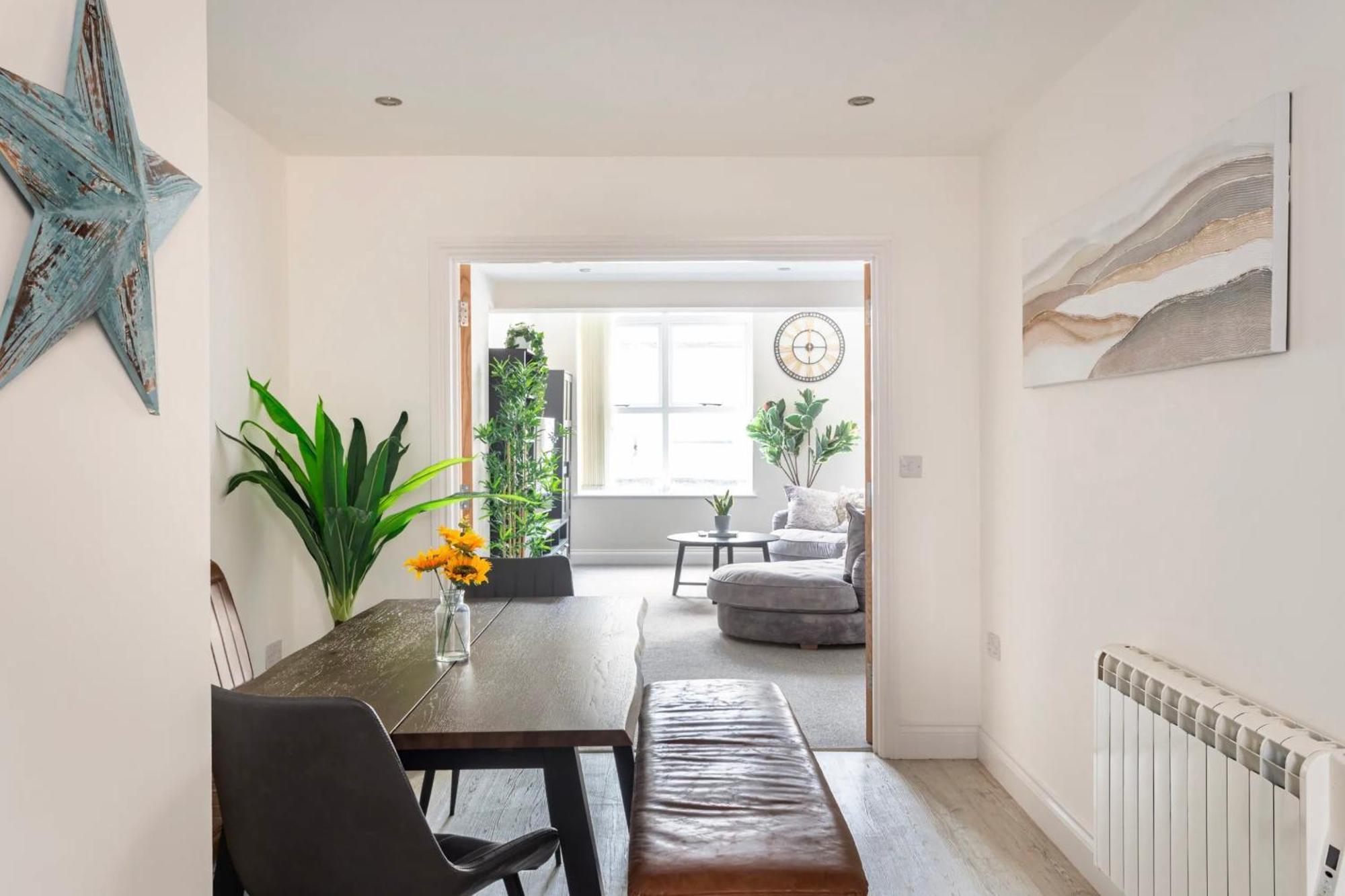 Beautiful 2 Bed Apartment Just Steps To The Beach Weymouth Exterior photo